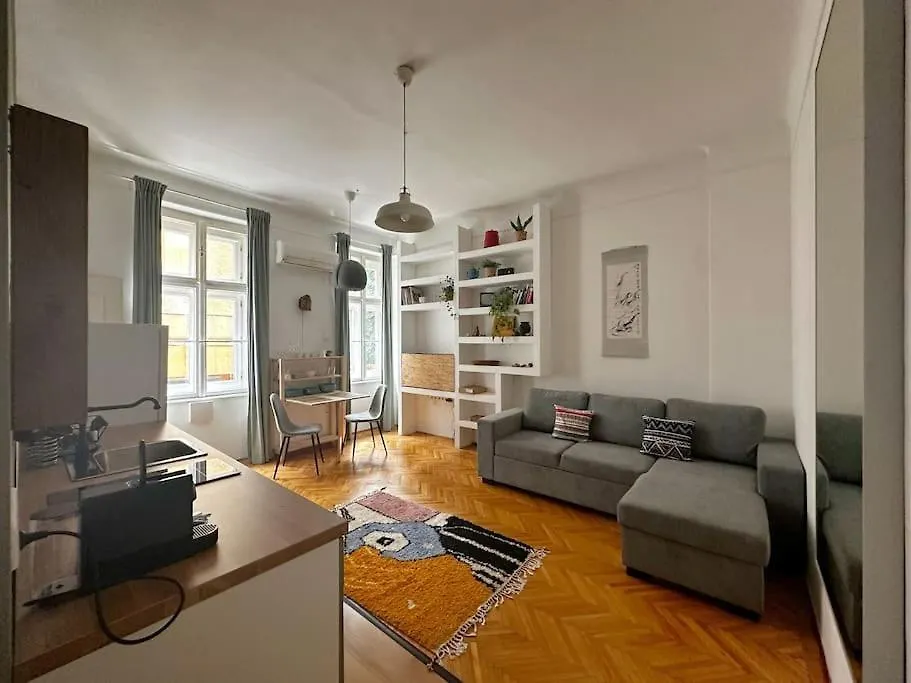 Downtown Haven- Aurora Charm Appartement Boedapest